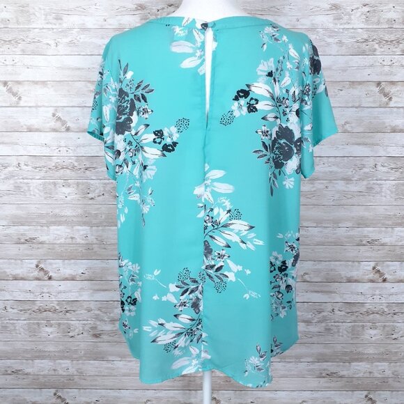 Torrid Cutout Top Sz 1X Floral Short Sleeved 65 - Picture 3 of 5